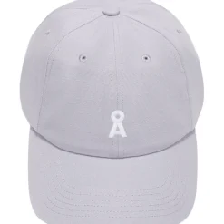 Yenaas Bold Cap