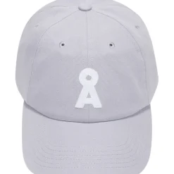 Yenaas Iconic Logo Cap